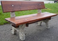 Stůl- vč.dřeva délky  150 cm